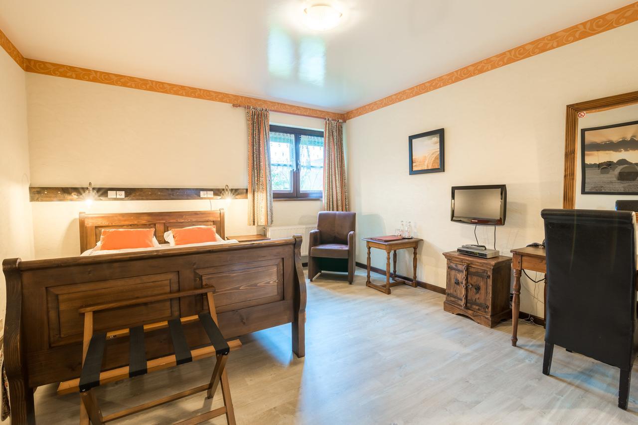 Hotel Troopeird Kortrijk Kültér fotó
