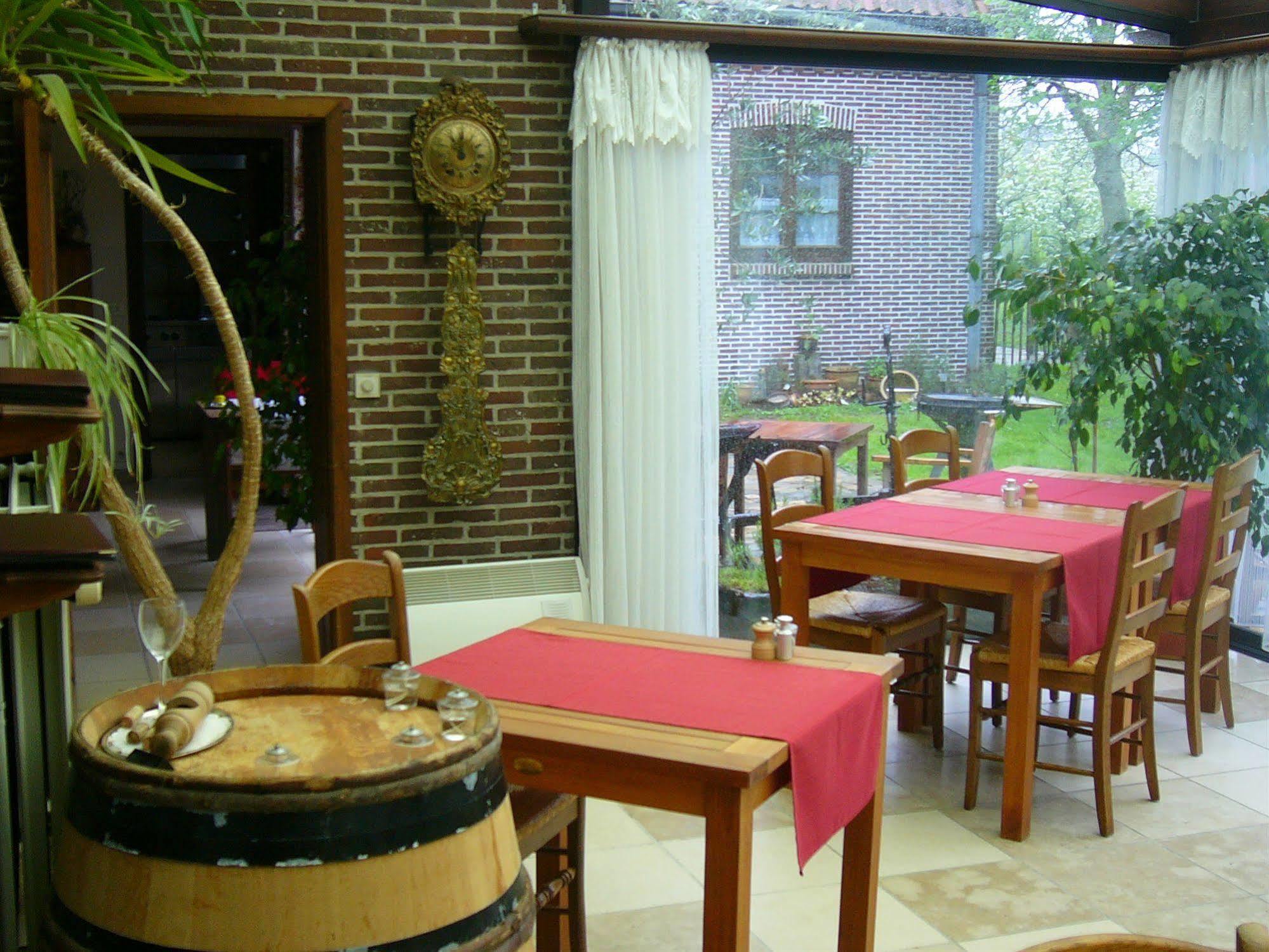 Hotel Troopeird Kortrijk Kültér fotó