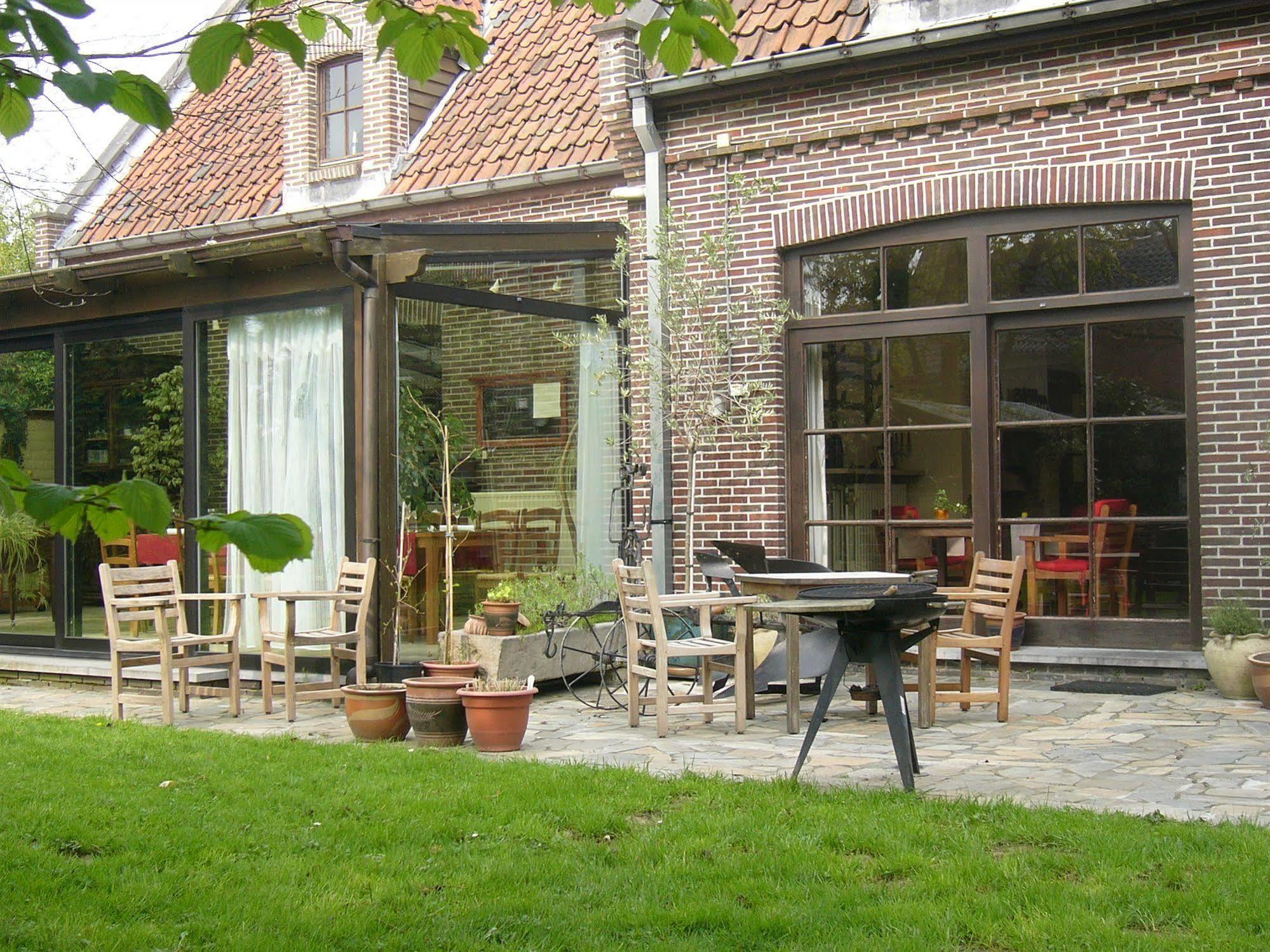 Hotel Troopeird Kortrijk Kültér fotó